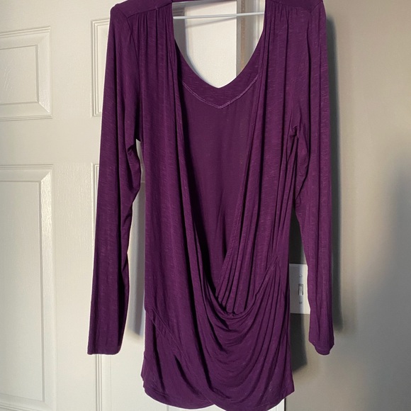 Reversible Draped Athleisure Tunic - Picture 3 of 11